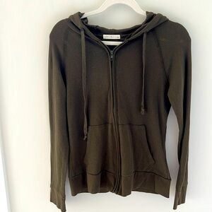 Women’s full zip sweatshirt size L